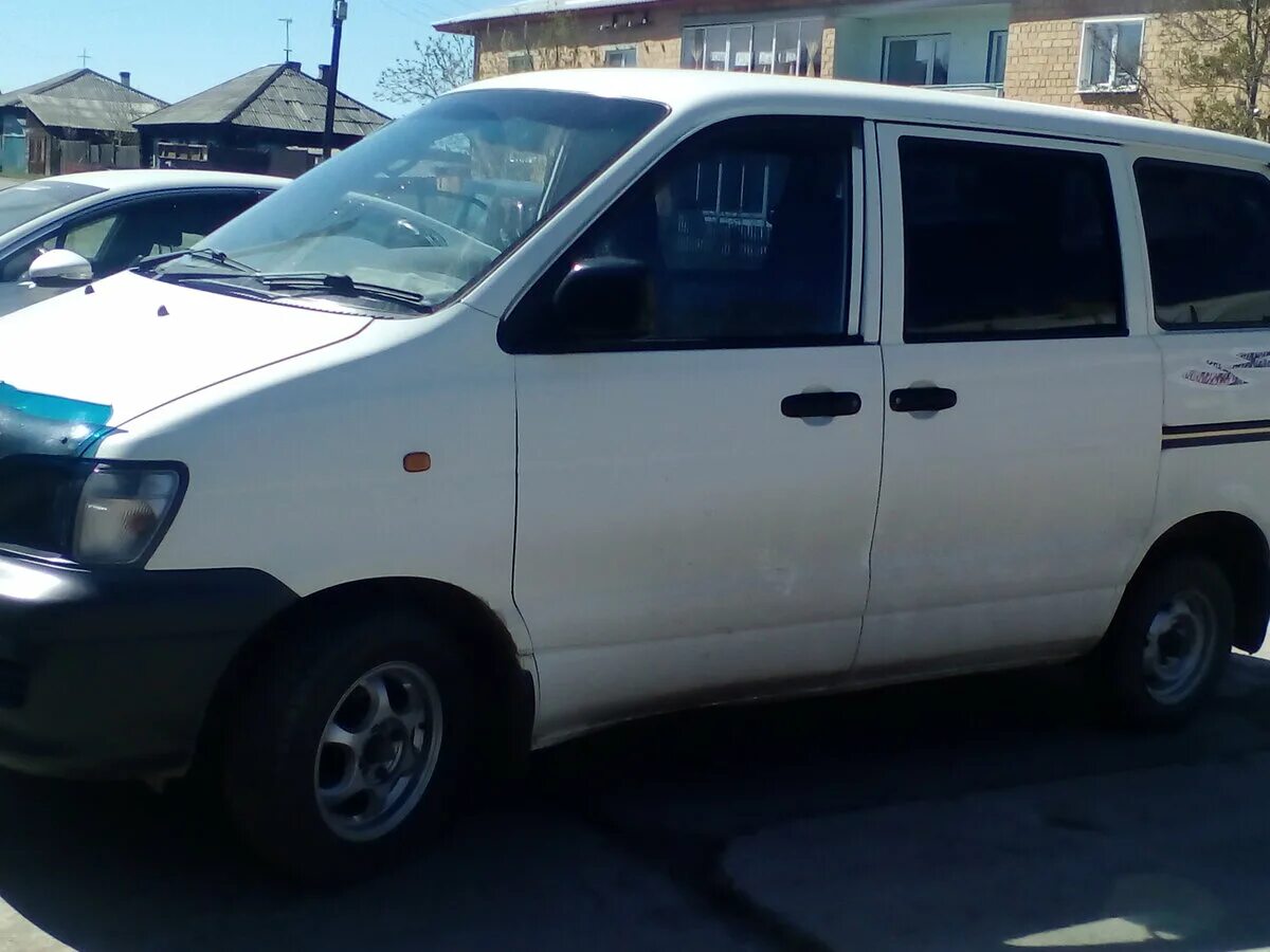 Таун айс 2001. Toyota Town Ace 1.8 at, 1989,. Тойота Таун айс 2018 белый фото со всех сторон. Тойота Таунас в городе Красноярске на продаже.