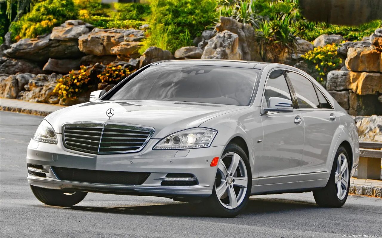Mercedes s400 hybrid. Mercedes benz s class. Mercedes benz s400 4matic. Mercedes benz s400. Мерседес-бенц s400 4 matic.