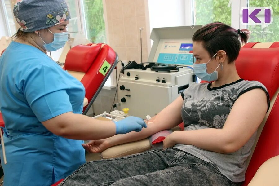 Выезд станции переливания крови. Доноры Коми. Донорский центр крови вывеска. 20 Апреля день донора. Станция крови в Сыктывкар.