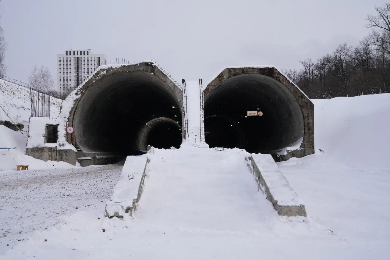 Восточный выезд цена. Мост восточного выезда (Уфа). Тоннель восточного выезда. Хабиров в тоннеле Восточный выезд. Восточный выезд из Уфы.