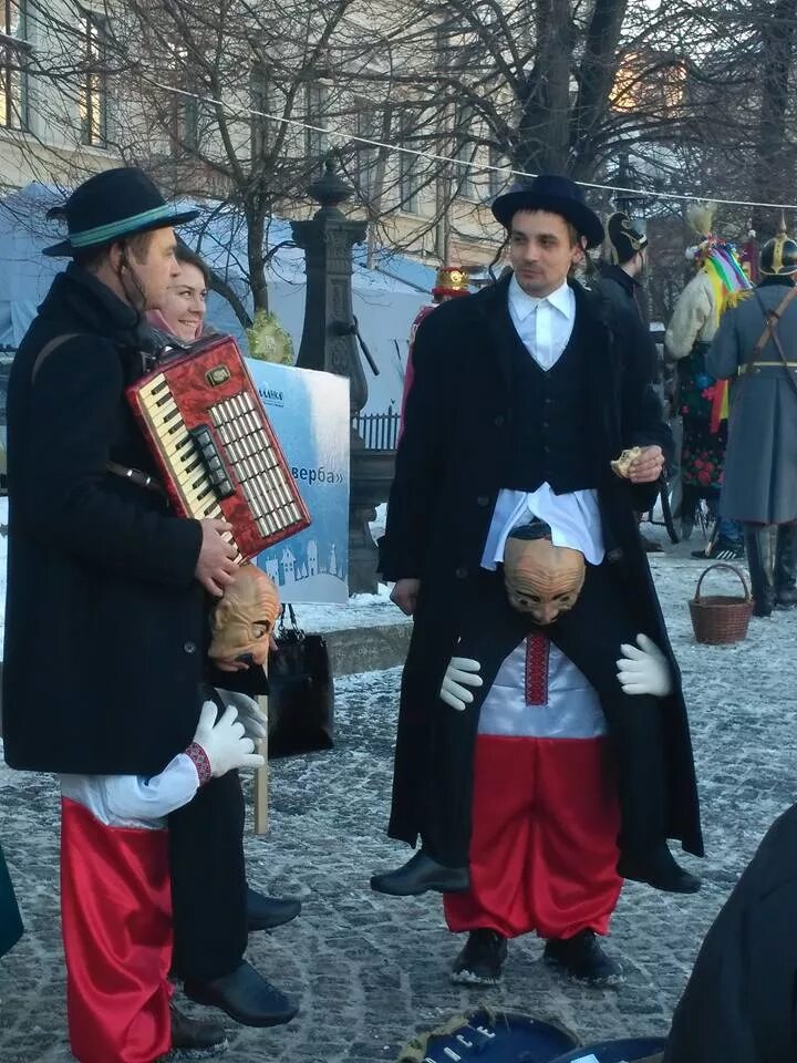 Хохлы парад. Хохол и еврей. Русский украинец еврей.