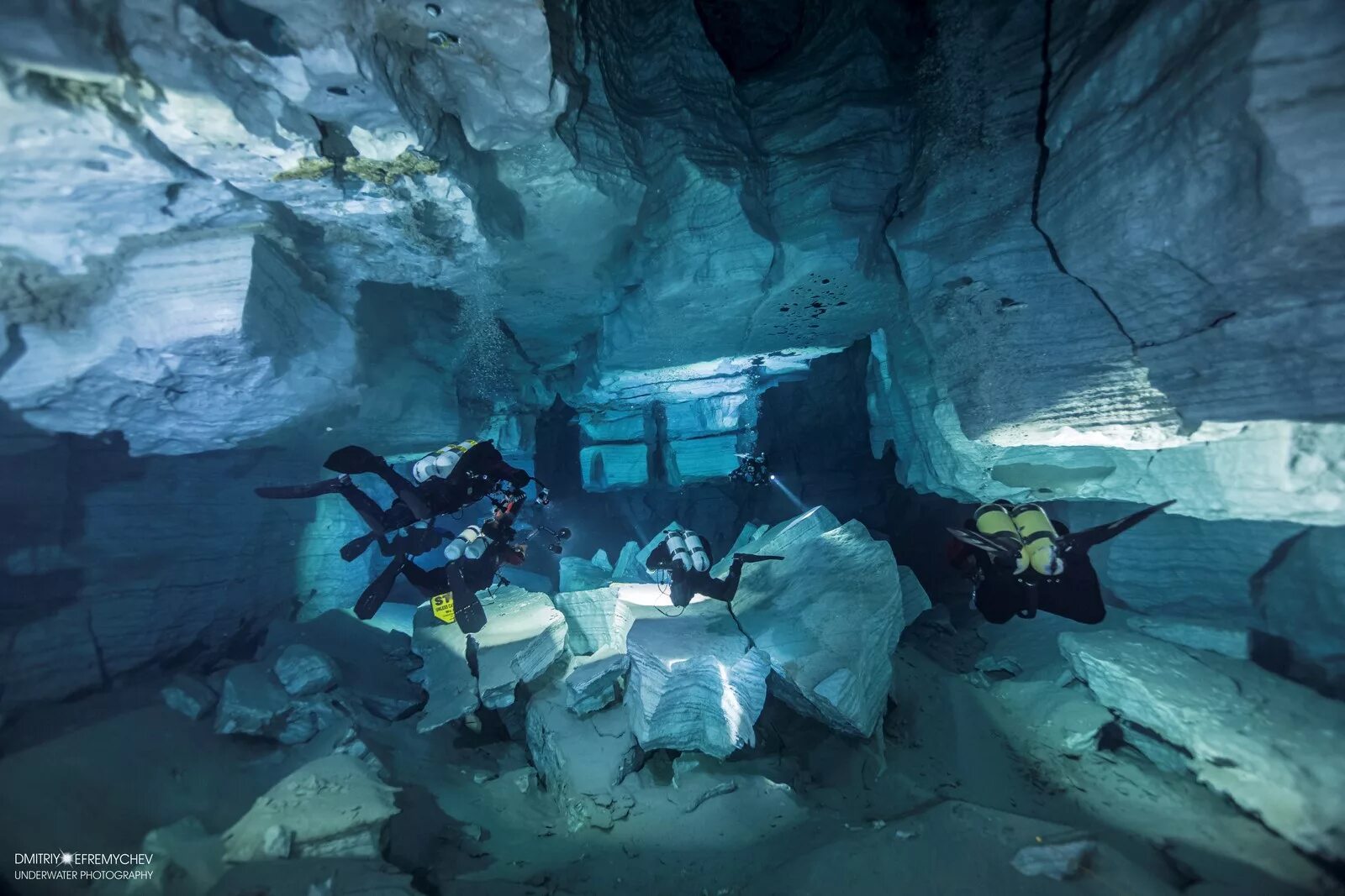 ординская пещера грот ледяной дворец. ординская пещера, западный урал. сенот дайвер мексика. ординская пещера пермский край. растущей со дна пещеры.