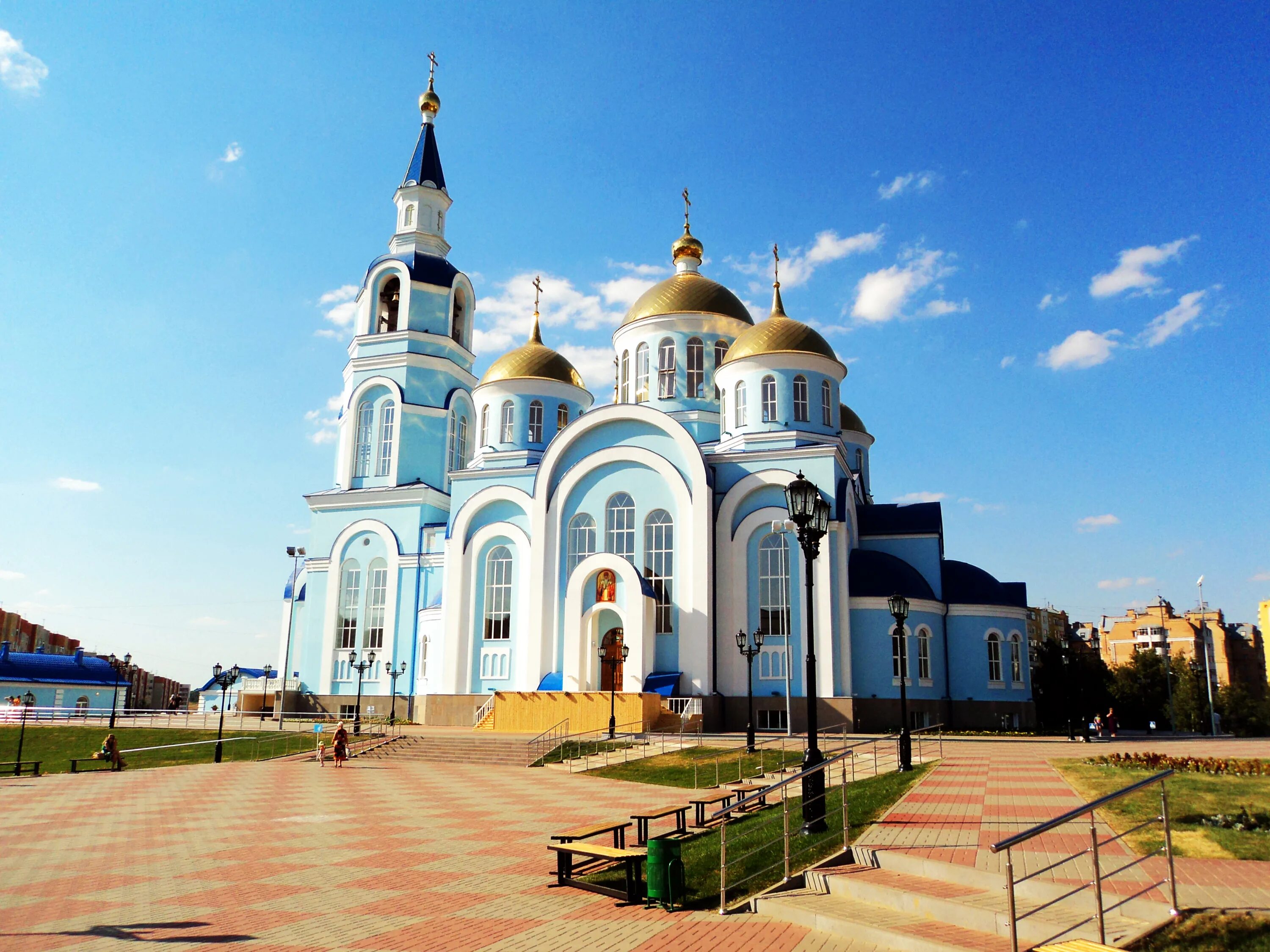 Саранск поступи. Храм Божией матери Саранск. Церковь Казанской Божией матери Саранск. Храм Светотехстрой Саранск. Храм Казанской иконы Саранск.