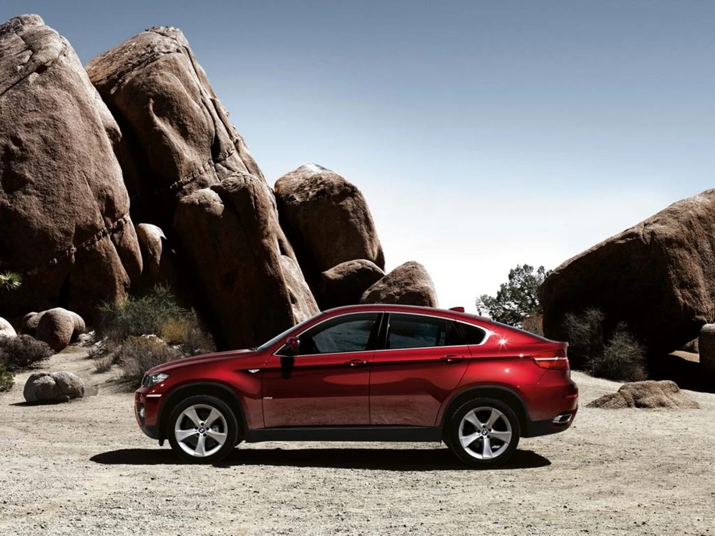 Bmw x6 бензин. БМВ х6. БМВ х6 красная. БМВ х6 бордовая. Car BMW x6.