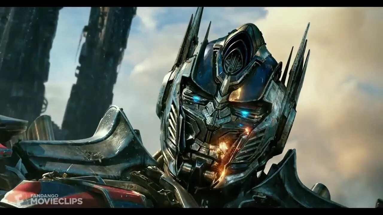 Transformers last. Мегатрон и Оптимус Прайм и Бамблби. Немезис Прайм трансформеры последний рыцарь. Оптимус Прайм последний рыцарь Прайм. Мегатрон и Оптимус последний рыцарь.