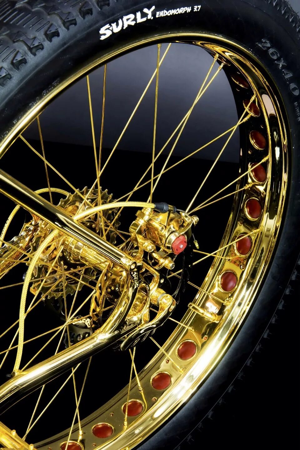 24k Gold extreme Mountain Bike. House of Solid Gold велосипед. Самый дорогой велосипед. Самый дорогой велосипед в мире.