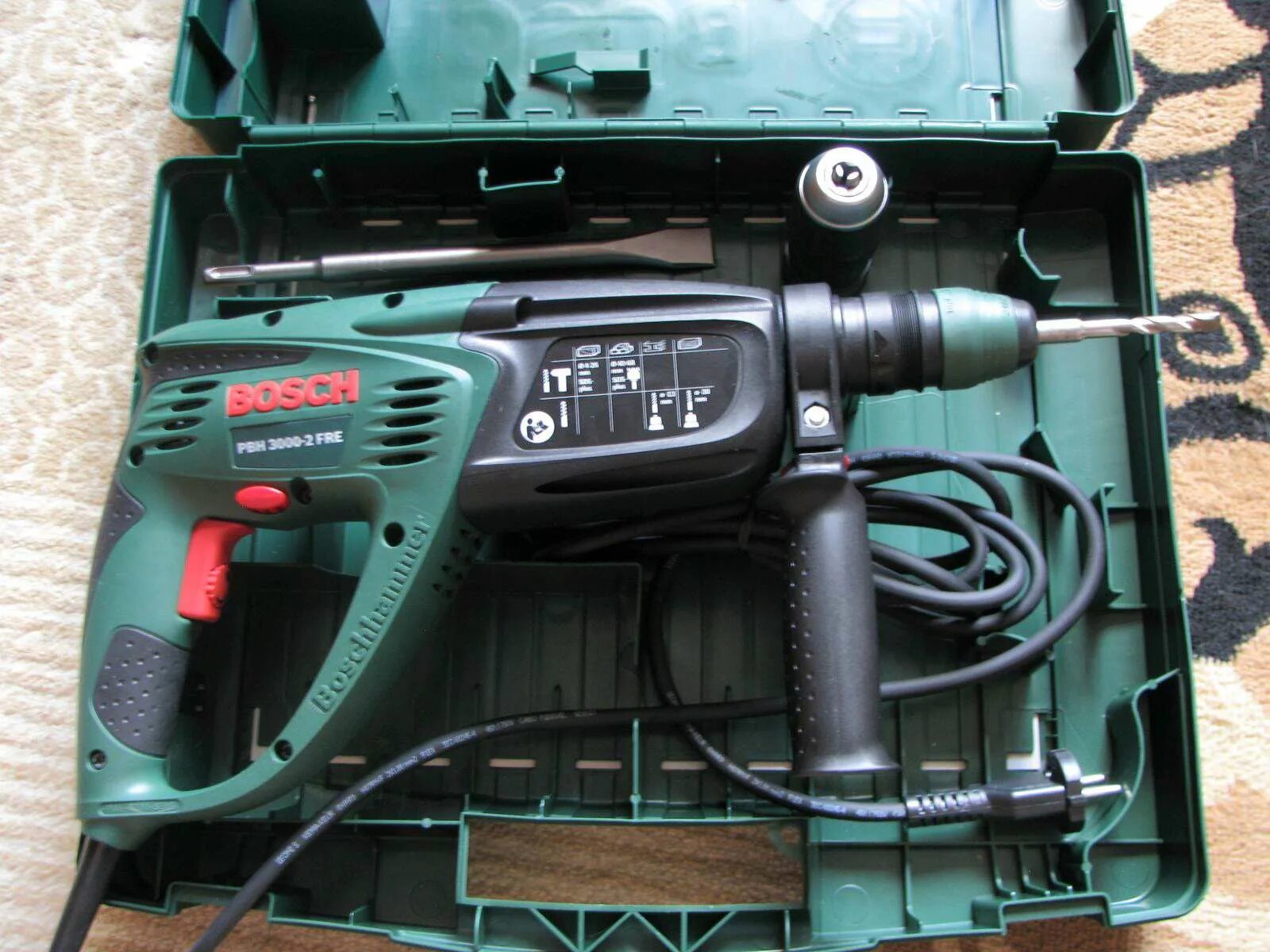 Перфораторы pbh 3000 fre. Bosch pbh 2900 re. Перфоратор bosch зеленый. Перфораторы pbh 3000 fre. Перфораторы pbh 3000 fre.
