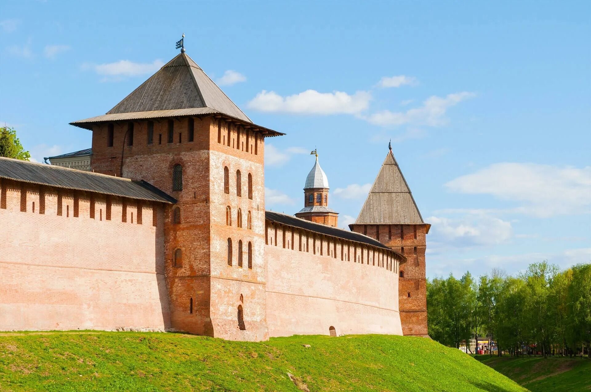 Великий Новгород. Новгородский Детинец. Нижегородский Кремль. Новгородский Кремль в 990 году.