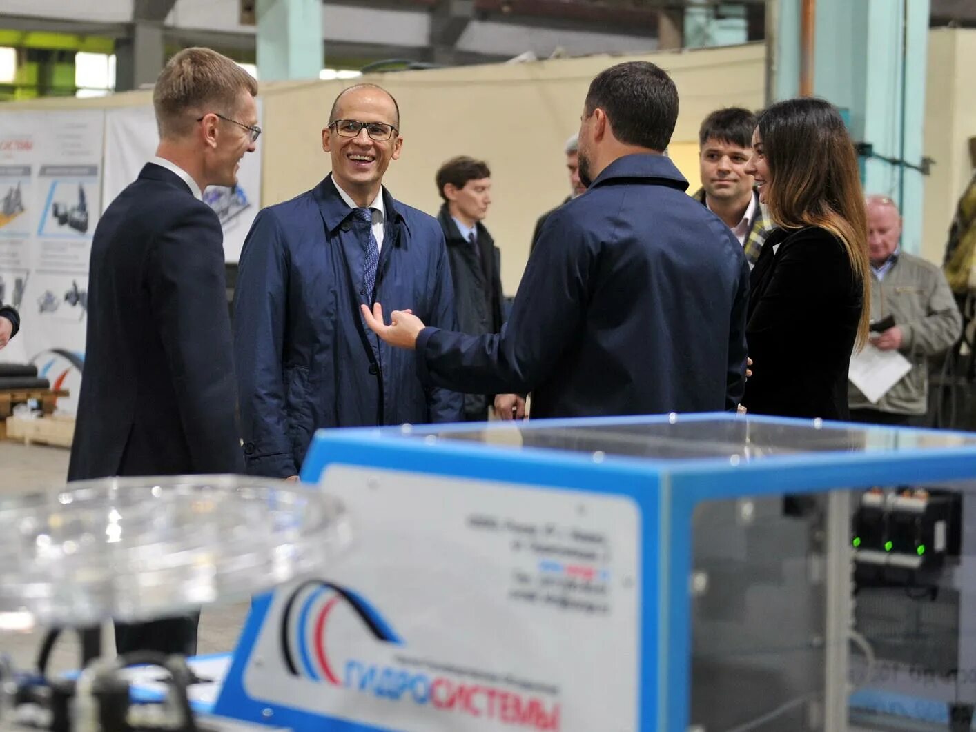 Гидросистемы ижевск. Ооо гидравлические комплексные системы вибростенд. Гидростанция для гидроцилиндра. Гидросистемы ижевск. Нпо гидросистемы.