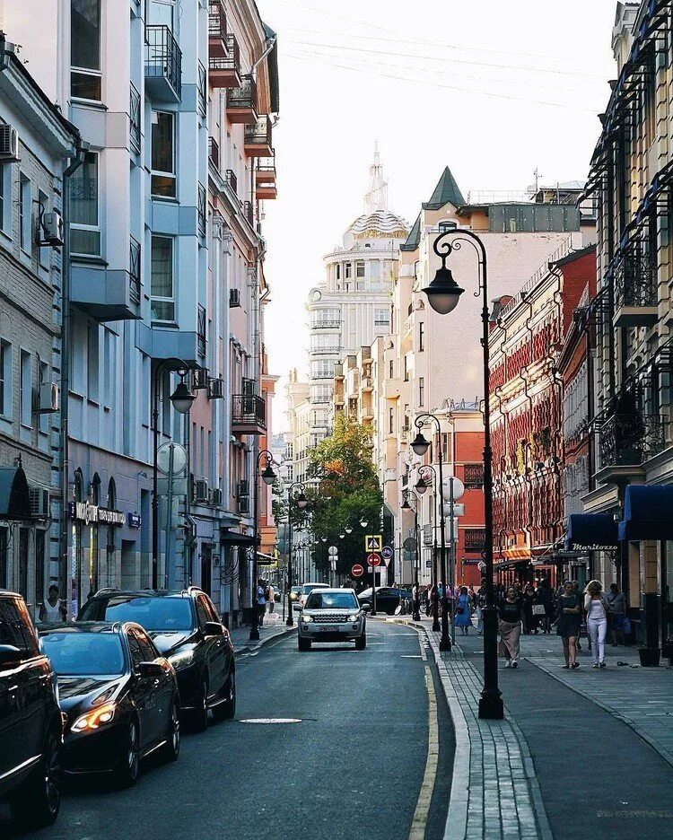 Улица. Центральные улицы Москвы. Улица города. Улочки Москвы. Красивые улицы.