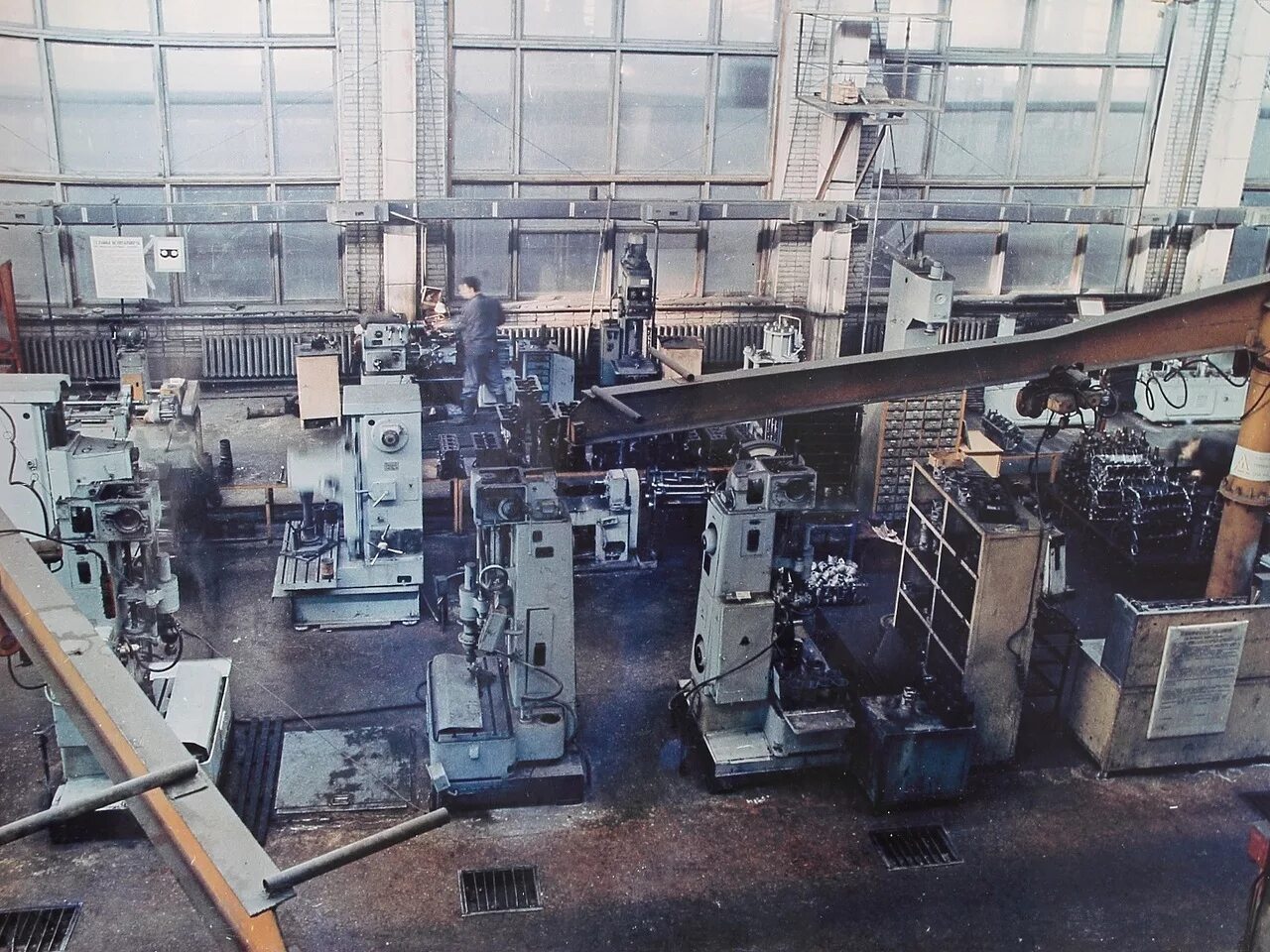 132 завод ярославль. Сиблитмаш новосибирск. Ярославский завод резинотехника. Харьковский авторемонтный завод. 132 царз.