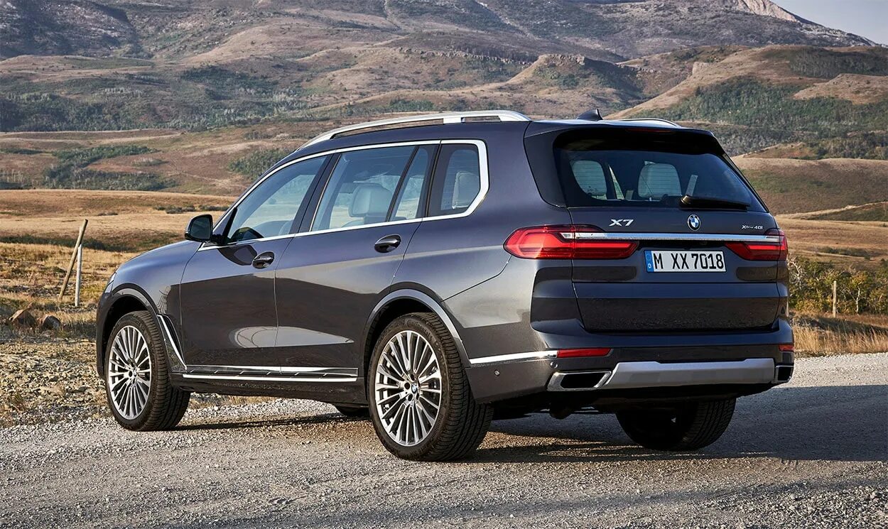 Семь икс семь. БМВ Икс 7. БМВ х7 2019. БМВ х7 универсал. BMW x7 Sport.