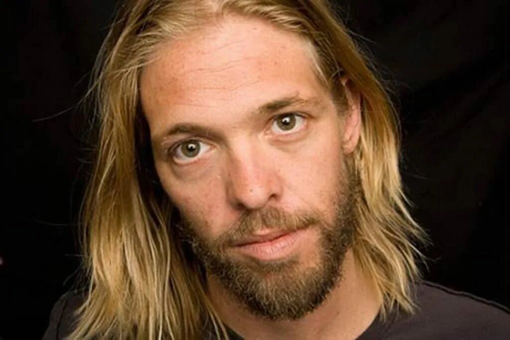 Taylor hawkins. Оливер тейлор хоукинс. foo fighters taylor hawkins. тейлор хокинс семья. оливер шейн хокинс.