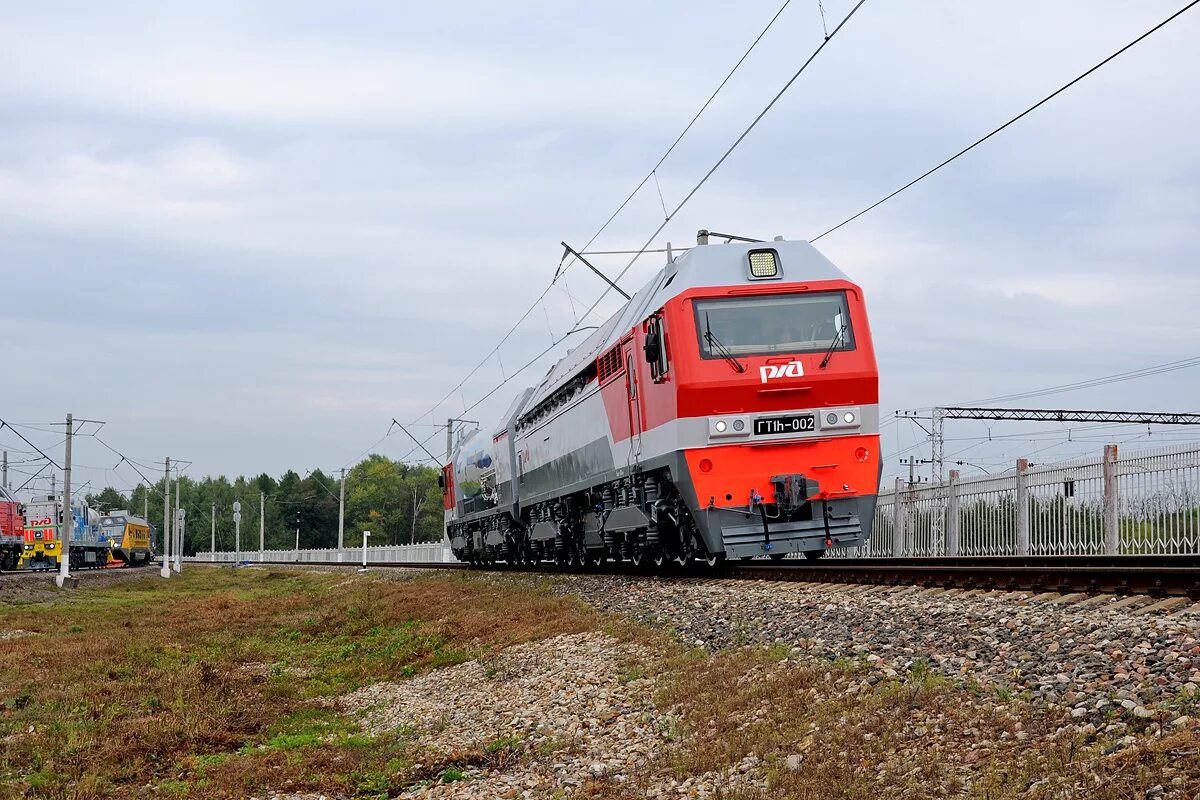 газотурбовоз гт1h-001. газотурбовоз локомотив гт1. гт1h-002. эд2. магистральный газотурбовоз гт1h.