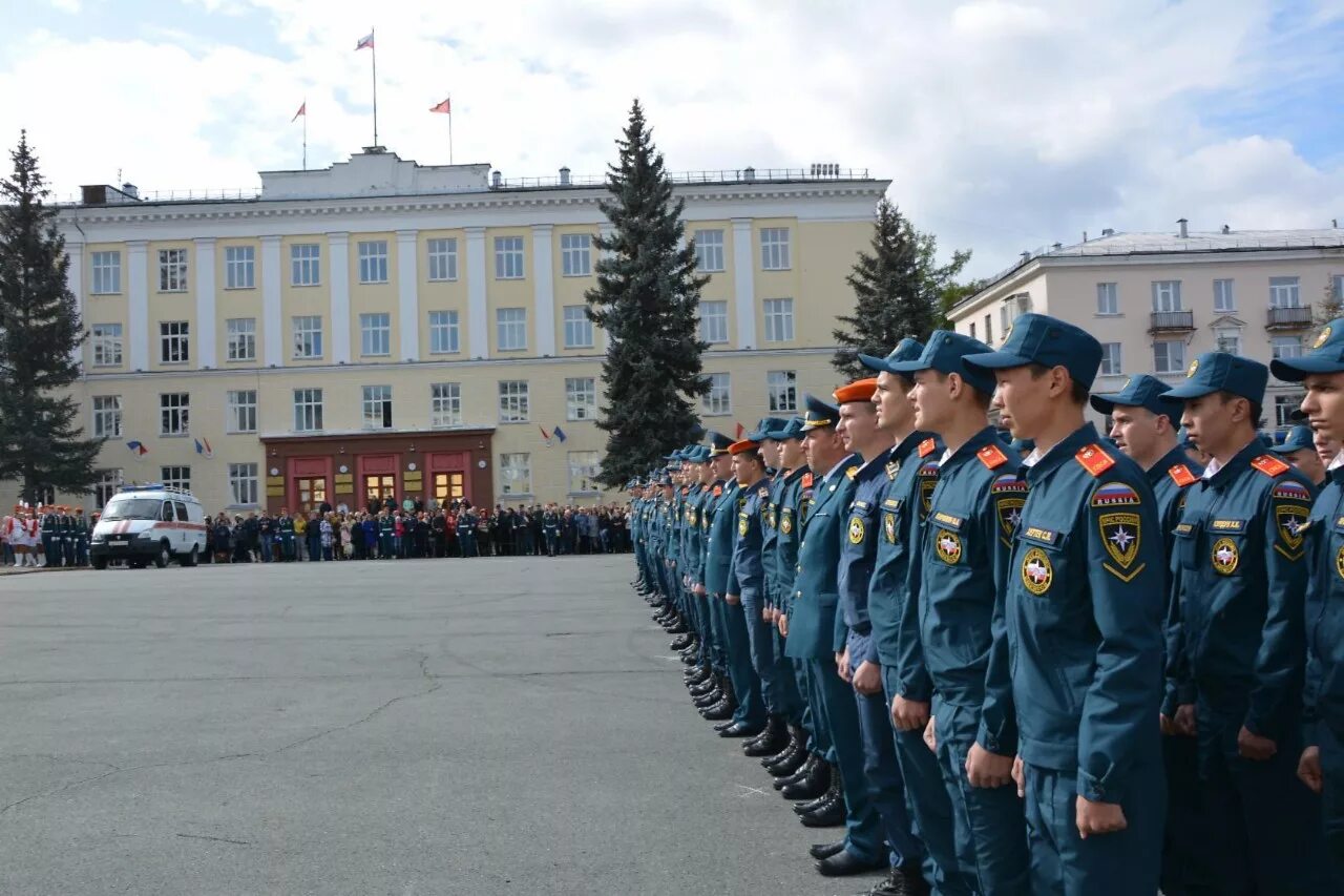 Сайт пожарно спасательной академии. Сибирская пожарно-спасательная Академия ГПС МЧС. СПСА Академия МЧС Железногорск. Колледж МЧС Железногорск. Сибирско пожарная спасательная Академия МЧС В Г Железногорске.