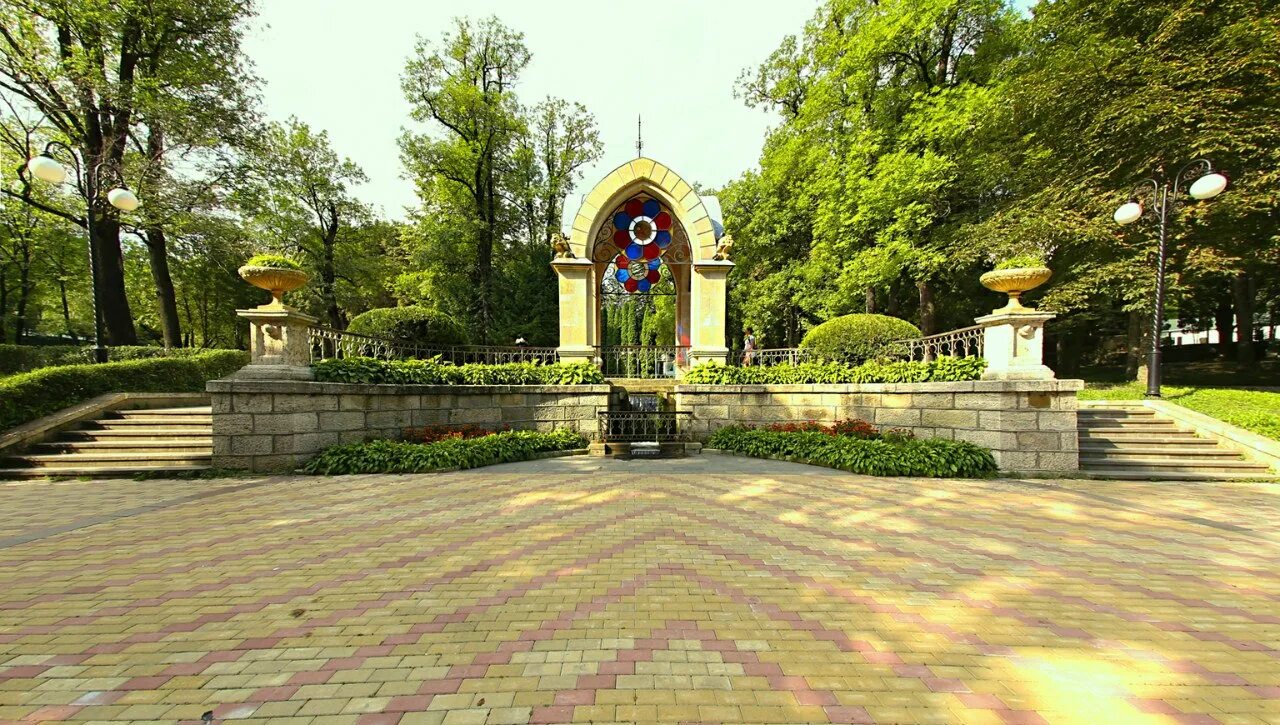терренкуры ставропольского края. достопримечательности терренкура кисловодск. парк кисловодский терренкуры кисловодска. ставропольский край, железноводск, курортный парк, терренкуры. госпитальный терренкур фото железноводск.