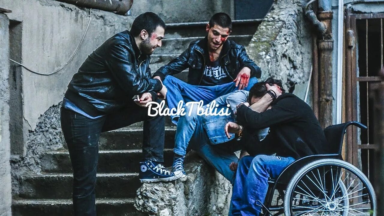 Брат Black Tbilisi. Black Tbilisi знаешь брат. Знаешь брат давай еще посидим. Знаешь брат,давай еще посидим (2 ბორბალი).