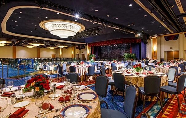 Ballroom перевод. Disney Land Ballroom. Disney Land Ballroom Ghosts. Grand Ballroom scheme.