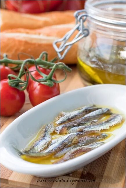 Анчоусы рецепт. Закуска с анчоусами. Анчоусы. Как приготовить анчоусы. Анчоусы белые.