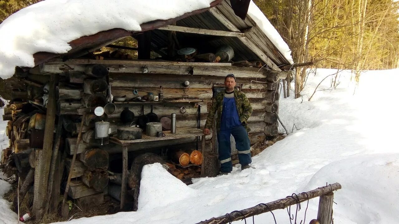 Добравшись до избушки у меня закончились съестные