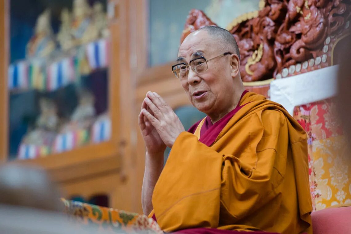 Духовный л. Будда Далай лама. Тибетский буддизм Далай-лама. Далай лама буддизм. Лама Сангха Тензин.