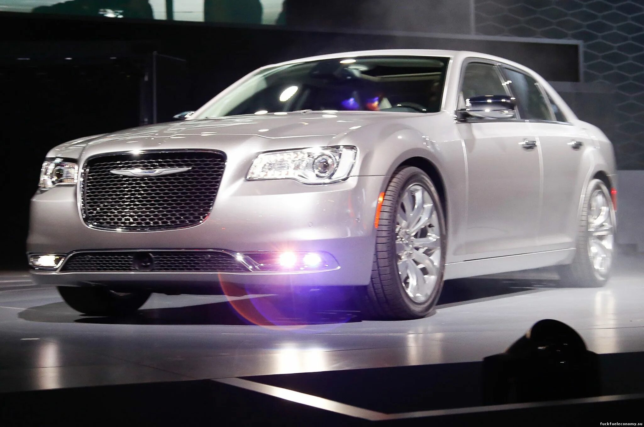 Лексус Крайсер 300. Chrysler 300 2014. Chrysler 2015. Chrysler 300 2029. Ремонт американских автомобилей