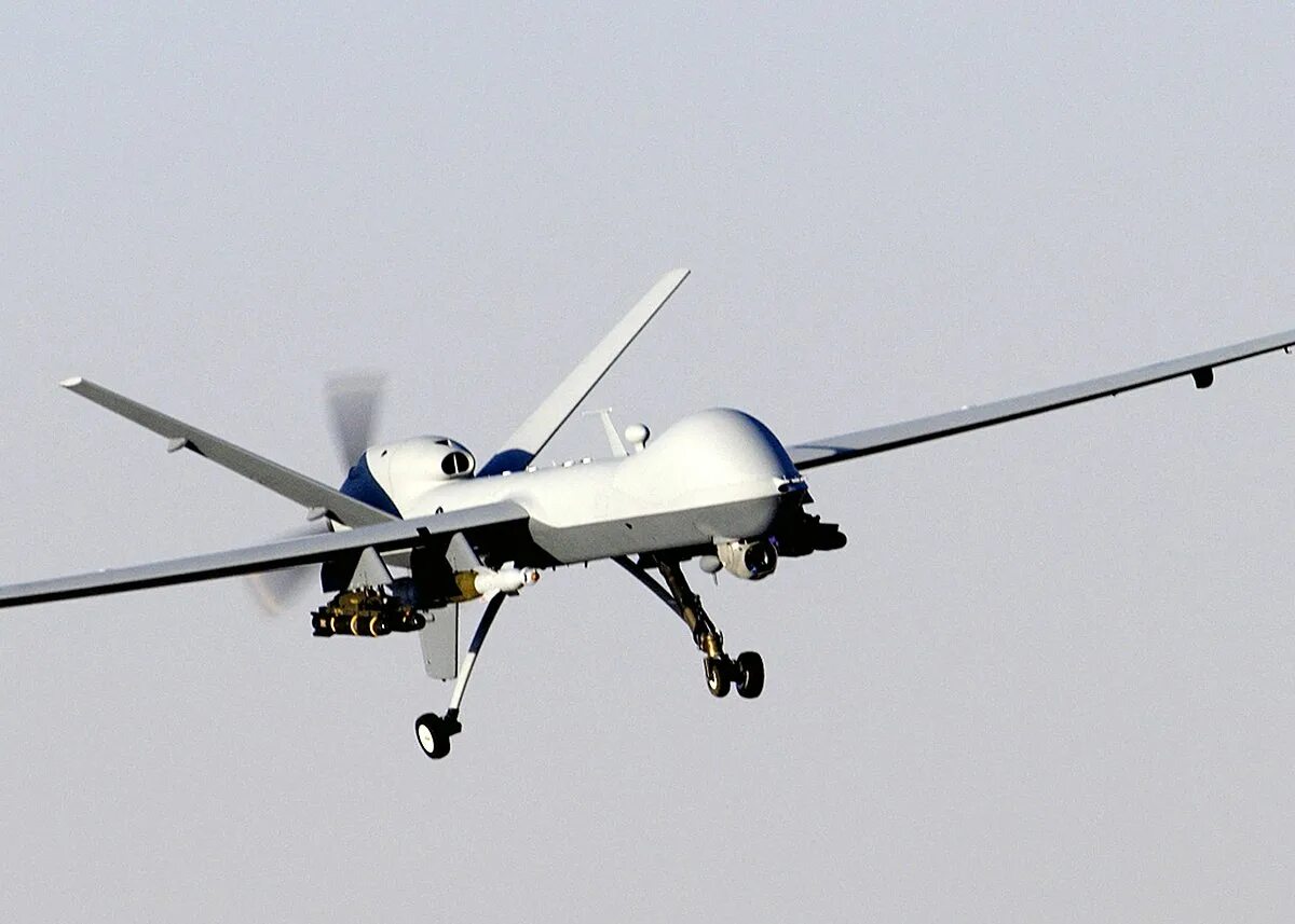 Unmanned aerial vehicle. БПЛА mq-9. Mq 9 Reaper беспилотник. Беспилотник Рипер mq-9а. Рипер БПЛА mq9.