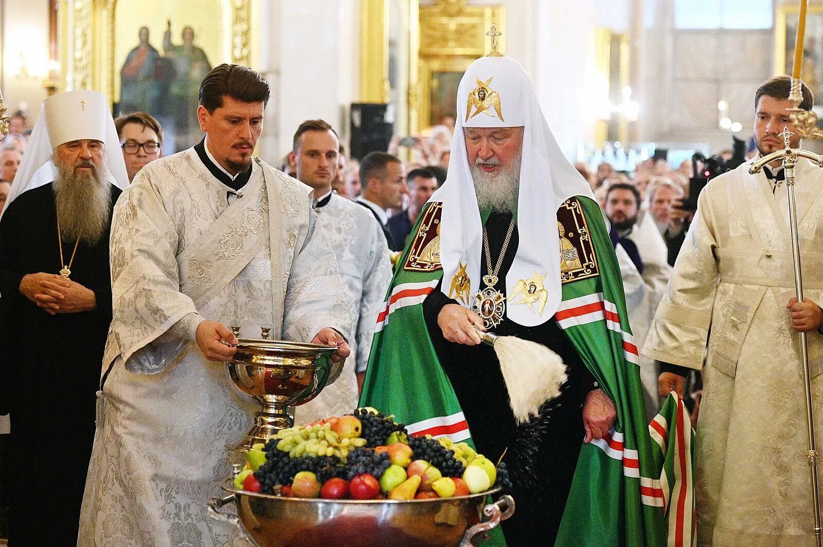 Литургия на преображение господне. Литургия на преображение господне