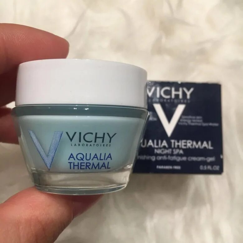 Uv clear vichy. Виши Аквалия Термаль 15 мл. Виши ночной крем. Виши лифтинг крем. Косметика виши Лифтактив ночной.