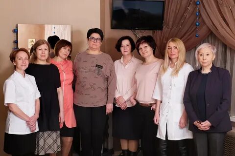 Парикмахерские гатчина телефоны