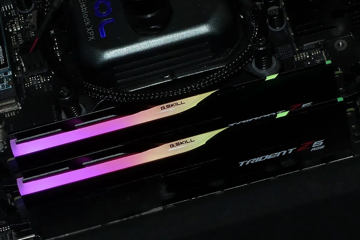 Оперативная память ddr4 g skill trident z. G.skill Trident z5 RGB 32gb. G.skill Trident z RGB ddr5. GSKILL Trident z RGB 8gb x 2. G.skill Trident z5 ddr5.