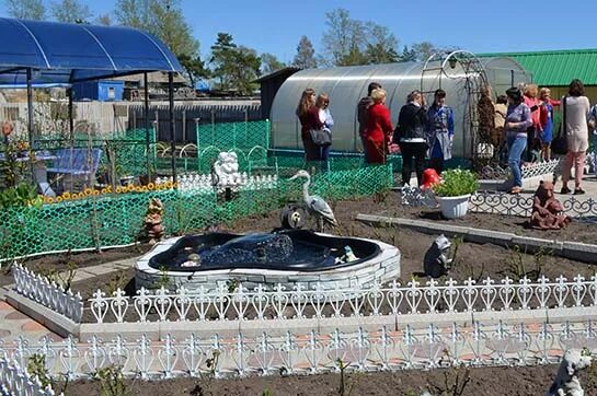 Погода ивановка ивановский. Село Троицкое Амурская область. Село Троицкое Амурская область Ивановский район. Ивановка Амурская область Ивановский район. Парк Ивановка Амурская область.