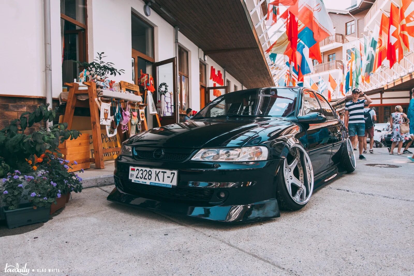 Grounded характеристики. Stance сочи. grounded event сочи. stance сходка. для рабочего стола grounded.