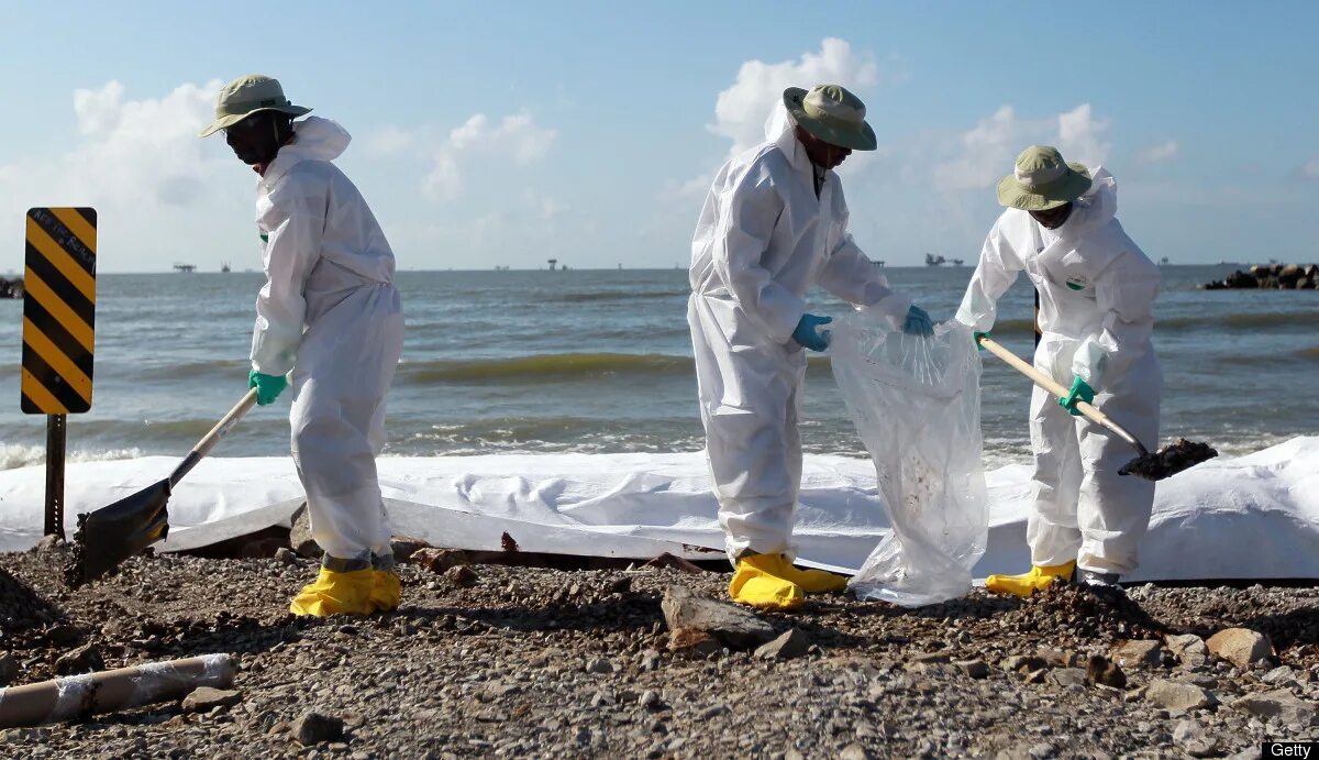 Очистка воды экология. British Petroleum Deepwater Horizon Oil spill. Экологическая катастрофа. Борьба с загрязнением. Экологическая катастрофа разлив нефти.