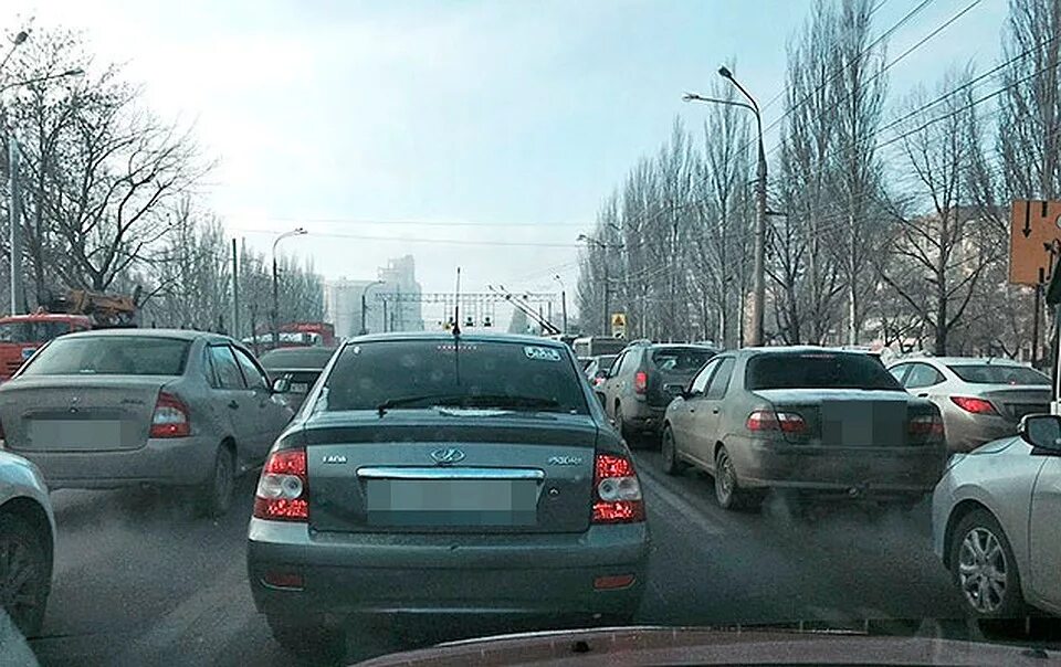 Пробки г самара. Затор на дороге. Пробки самара. Пробки г самара. Пробки самара.