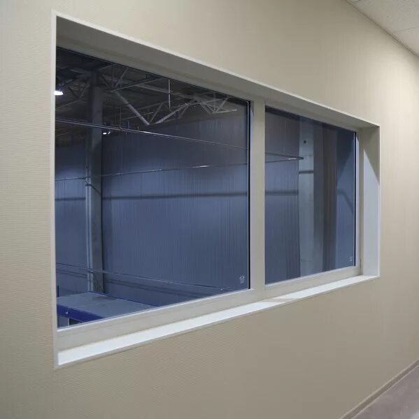 Пожарные окна в здании. Противопожарные двери eiws-60. противопожарное окно ei60. окна ei 30. противопожарные окна ei 60 открывающиеся.