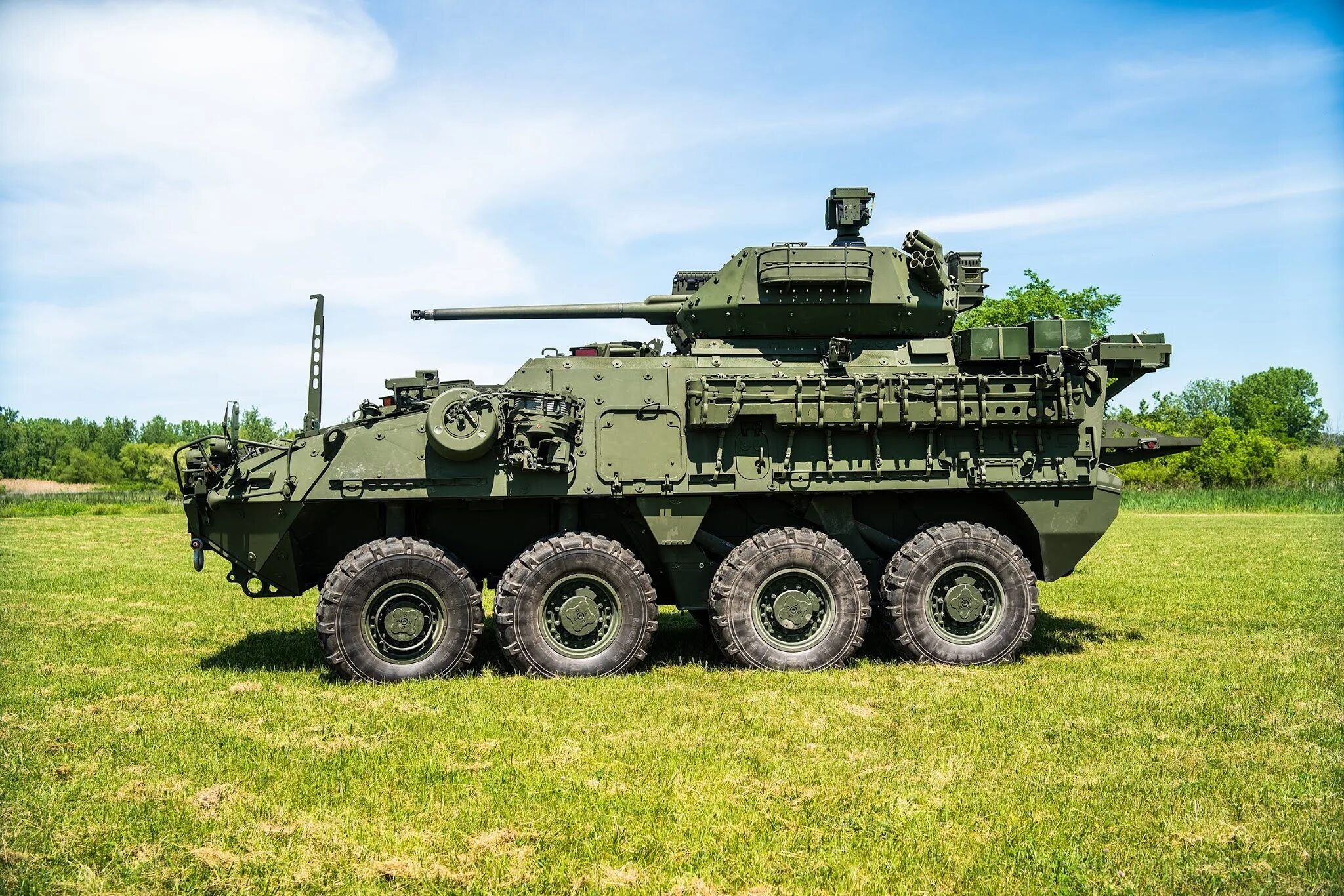 Сколько страйкер. Боевые машины Stryker. БТР Страйкер. БТР Stryker a1. БМП м1296 Stryker Dragoon.