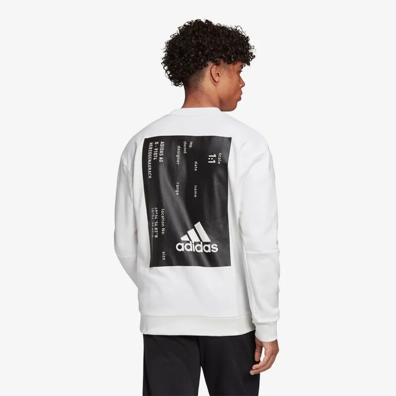 Tech crew. Adidas graphic crew. джемпер must haves wording adidas athletics. crew graphic.