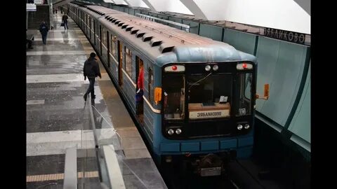 Поезда метро печатники