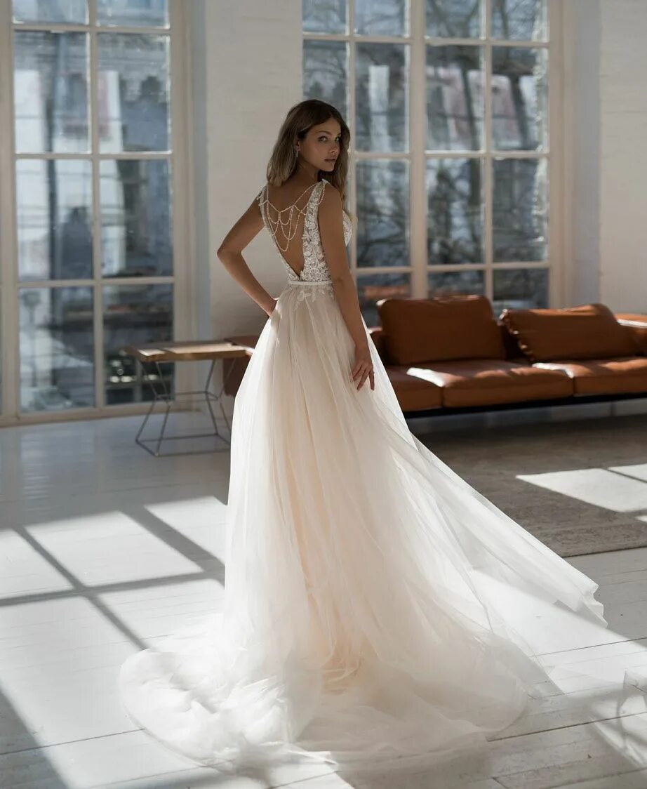 Свадебные платья трюфель. Свадебные платья трюфель. Мэри трюфель екб. Платье элма мэри трюфель наталья романова. Мэри трюфель анжелика.