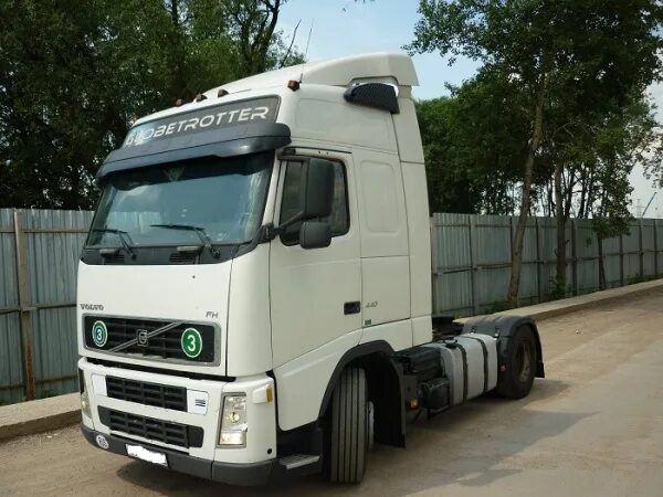 Вольво 800 лошадей тягач. Вольво тягач 2013г. Volvo fh16 (седельный тягач). Volvo fh12 6x2. Авито седельные тягачи вольво фш.