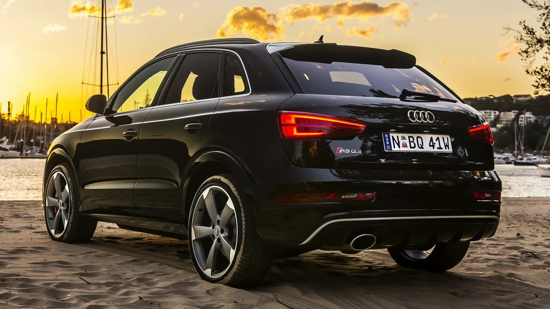 Ауди sq5 Sportback. Audi q5 Sportback 2021. Audi q3 Sportback Black. Ауди RS q3 Sportback.