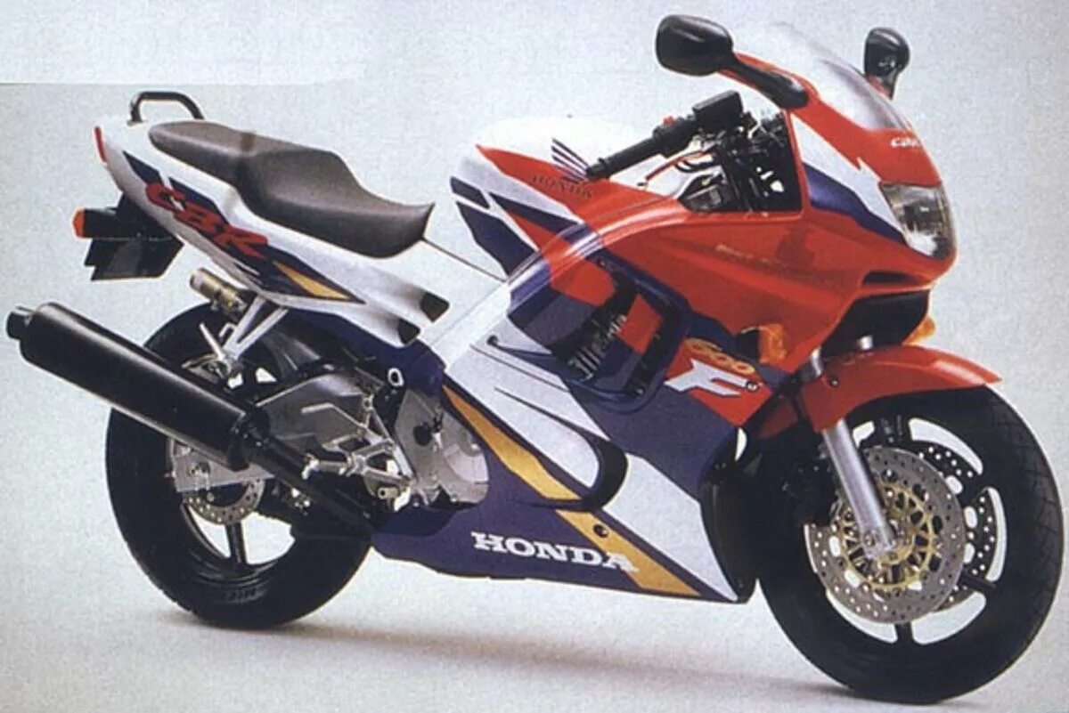 Купить мотоцикл хонда сбр. Honda CBR 600 f3. Honda CBR 600 f4i. Honda CBR 600 f1. Honda CBR 600 1995.