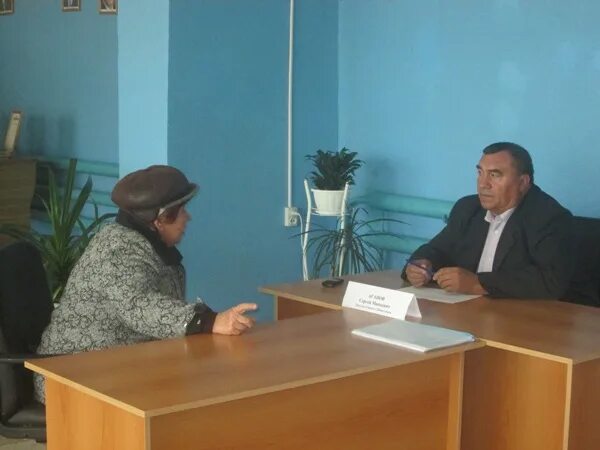 Новоузенский агротехнологический техникум. Девушки новоузенска. Подслушано новоузенск доска объявлений. Новоузенская райсббж о. Новоузенск торговый центр.