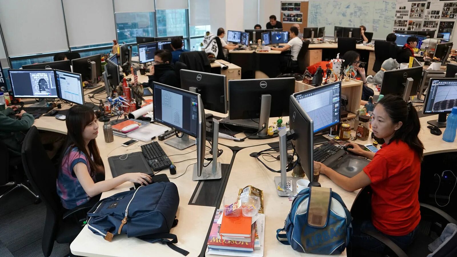 Turn company. Gamer полигон. game company. gaming companies owners. game companies nft.