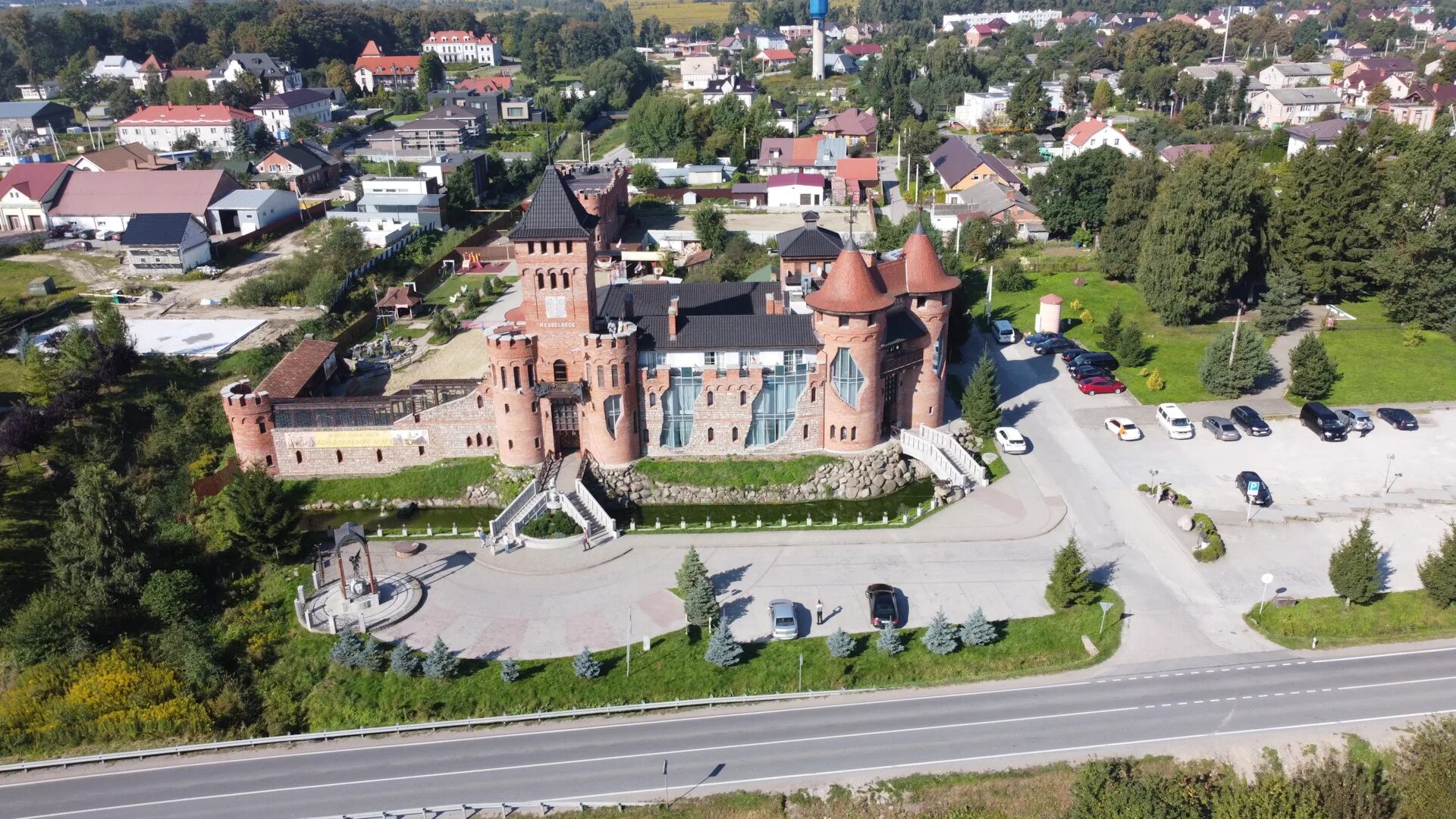 Замок Нессельбек. Зеленоградск замок Нессельбек. Орловка замок Нессельбек. Отель Нессельбек в Калининграде. Калининград зеленоградск на машине