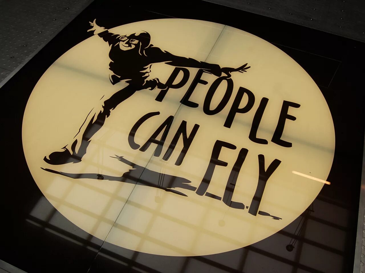 The people could fly. People can Fly игры. Игромания эмблема. Картинки people can Fly. Painkiller people can Fly.