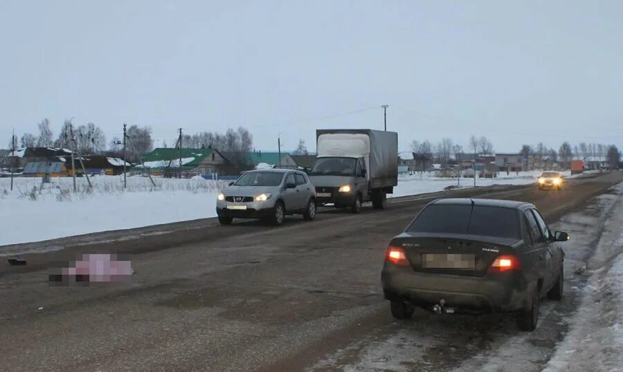 Деревня Суккулово Дюртюлинского района. Происшествия в Дюртюли Суккулово. ДТП В Суккулово Дюртюлинский район 2015 году 13 января.