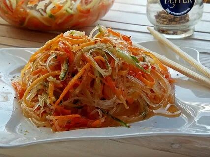 Как делать фунчозу с овощами