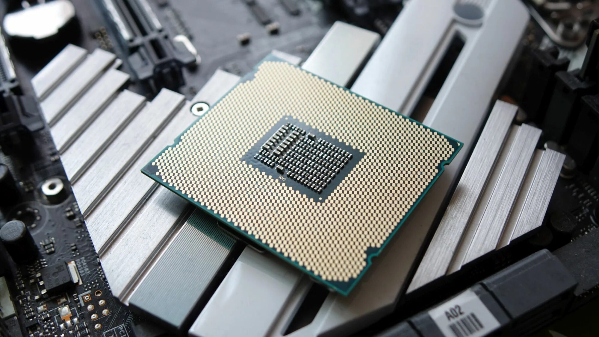 Оперативная память для процессоров ryzen. Core i9 7900x. Intel i9 7900. Ryzen 9 7900x. Intel Core i3 7900.